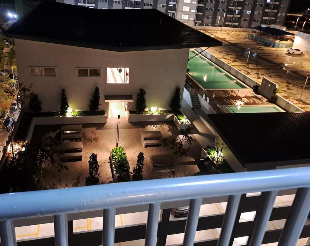 Impiana Homestay Near Putrajaya, Cyberjaya, Musliem Only,Wifi,Netflix Kampung Dengkil Εξωτερικό φωτογραφία