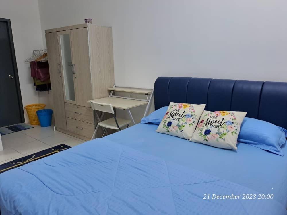 Impiana Homestay Near Putrajaya, Cyberjaya, Musliem Only,Wifi,Netflix Kampung Dengkil Εξωτερικό φωτογραφία